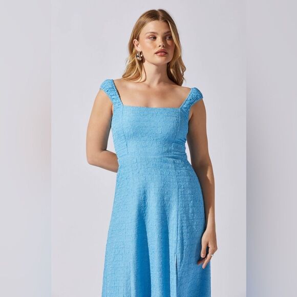 NEW ASTR The Label Crinkle Shoulder Midi Dress Blue Size XL - Picture 4 of 12